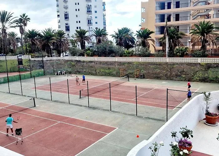 Achacay 2 Bedrooms Pool View Los Cristianos (Tenerife)